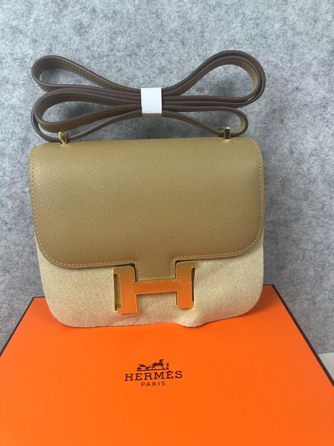 Hermès Constance 18 Etoupe Epsom Leather Gold Hardware
