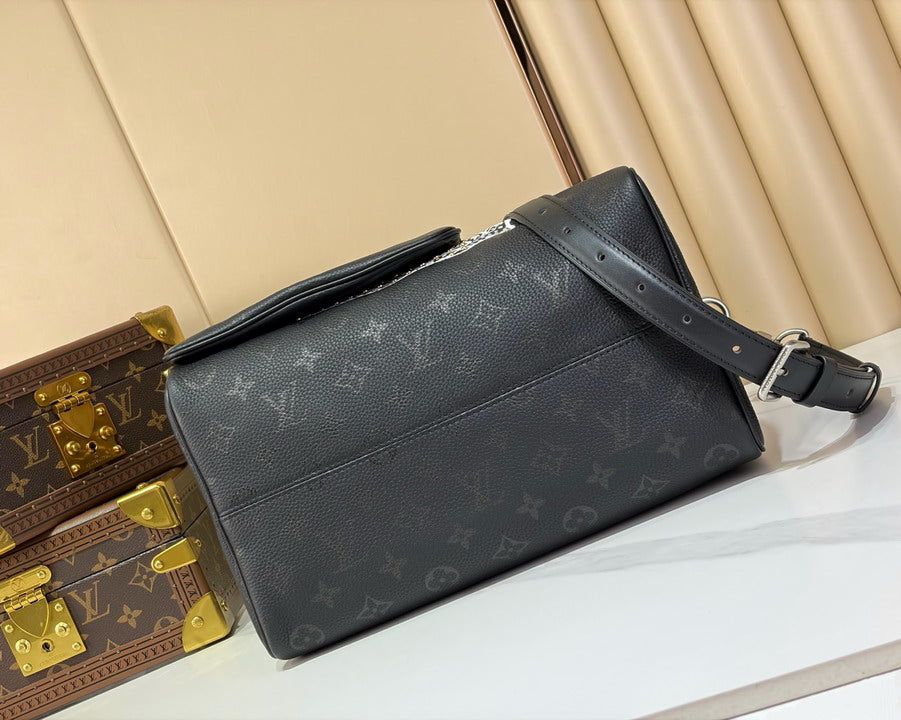 Louis Vuitton Speedy Bandoulière 40 – Articles de Voyage Edition